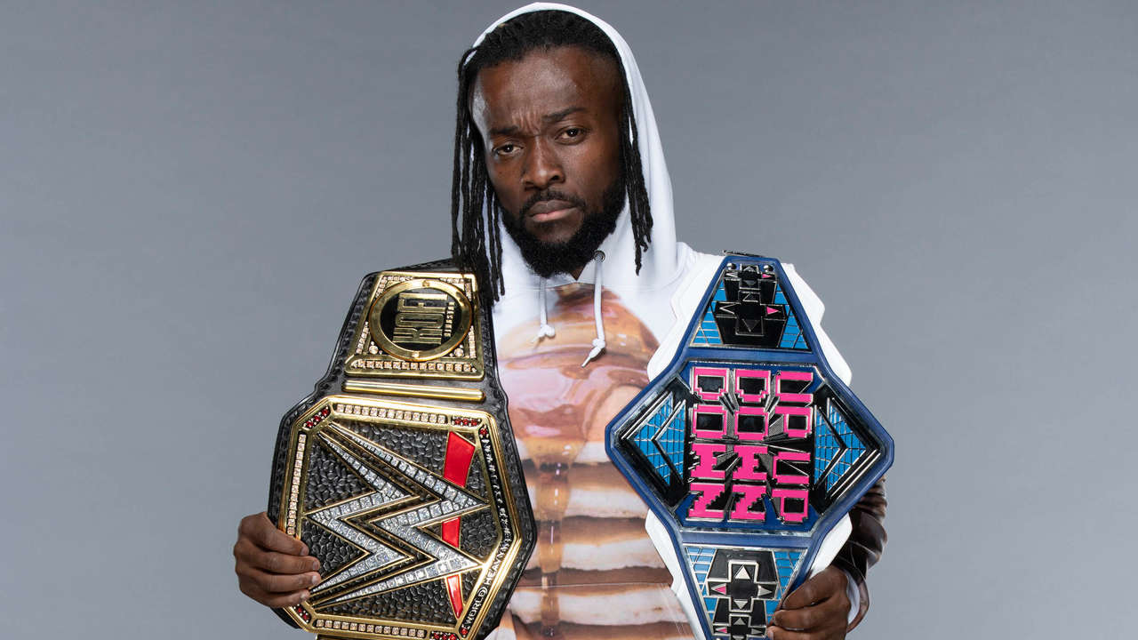 Кофи кингстон. WWE Kofi. Кофи Кингстон чемпион WWE. WWE обложки кофи Кингстон.