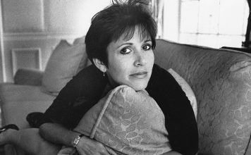 Carrie Fisher: A Life on the Edge by Shelia Weller
